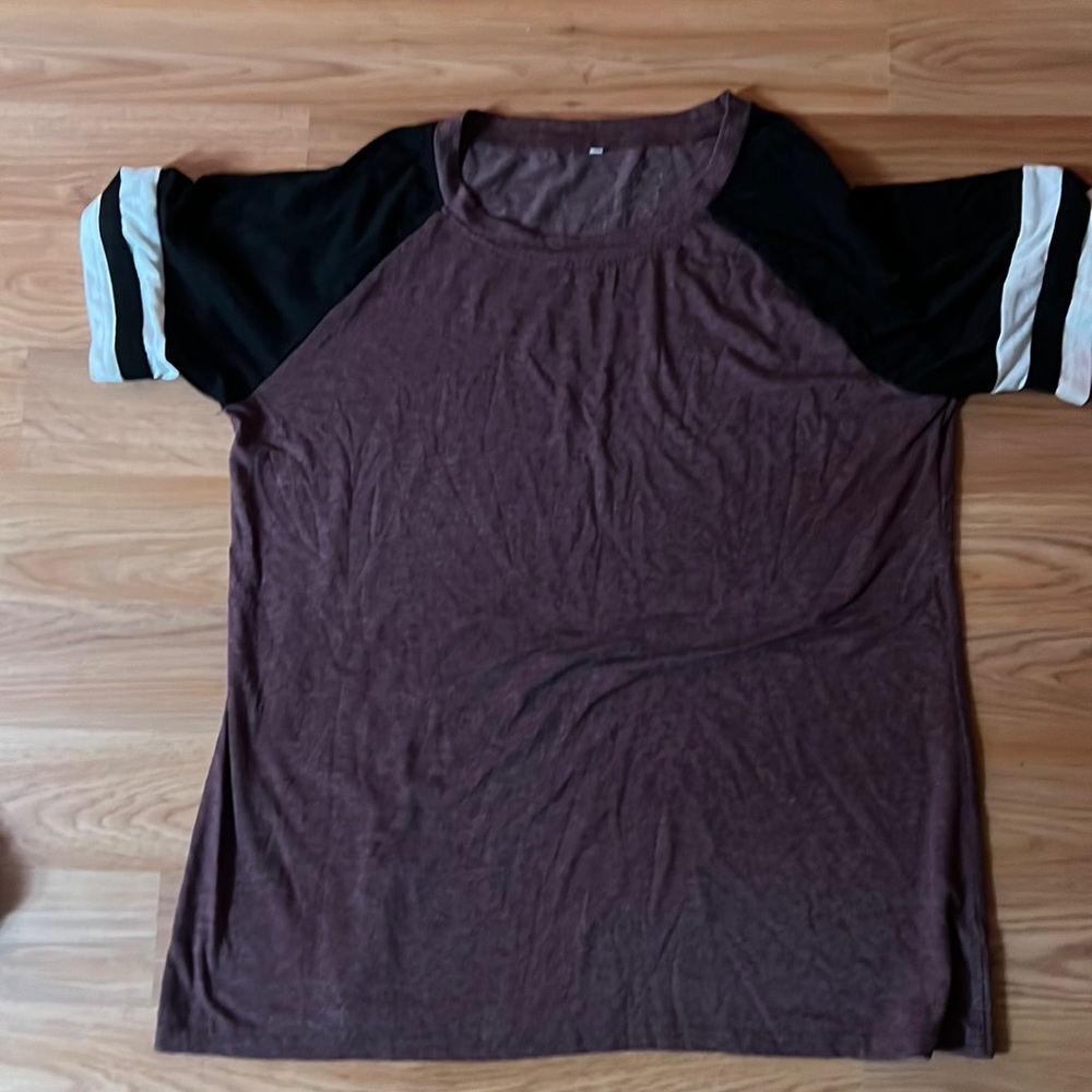 Two 2x shirts from Amazon